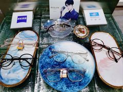 -GOOMI久米眼镜·蔡司·依视路·明月官方授权店(龙德紫金店)