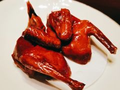 脆皮妙龄鸽-新荣记(建国门外大街店)