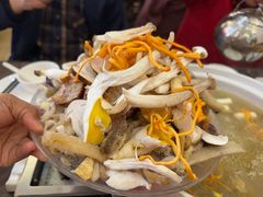 -野菌园·野生菌火锅首创第一家(关兴路总店)