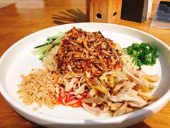 鸡丝凉面-六合居·明厨亮灶餐厅(成双大道店)
