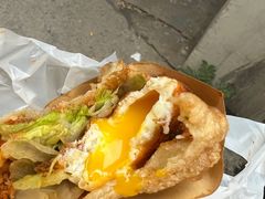 -小红车炸蛋葱油饼