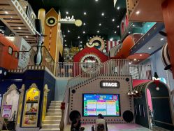 -MELAND CLUB亲子乐园·派对·餐厅(北京芳圆里ID MALL店)