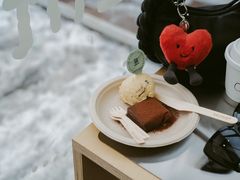 -HUGS coffee(东区店)