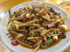 -饭饱香土碗菜(新科店)