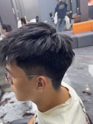 -米可造型烫发染发