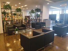 -滨州泰岳星徽奔驰4S店(滨城店)