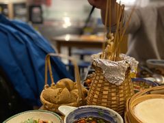 -包整·丝娃娃(一览甲秀楼风景店)