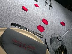 -弦月窗LUNETTE BY AMANDA(复兴路店)