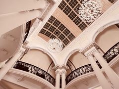 -LONG BAR 廊吧(外滩华尔道夫酒店)