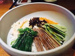 -云海肴·汽锅鸡·云南菜(天山百盛优客店)