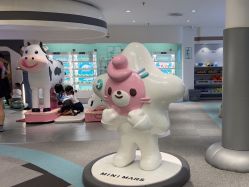 -MINI MARS 移动的空间站乐园·餐饮·派对(浦东金桥店)