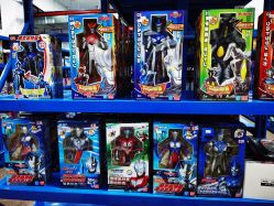-逝水玩具折扣店