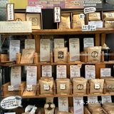 在店门口等开门[偷笑]一定要喝到的热黑咖
