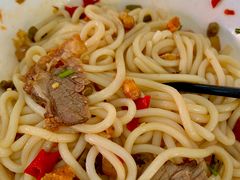 -牛八宝桂林米粉(八里庄店)