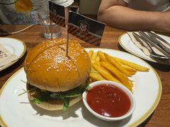 -TIGERS老虎西餐(亦庄店)