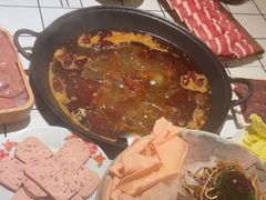 -旧街市鲜货老火锅(大光路店)