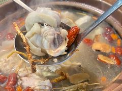 -东记炭炉·海鲜鸡煲(龙华店)