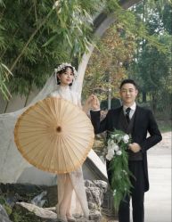 -青禾蒙娜丽莎婚纱摄影(武汉总店)