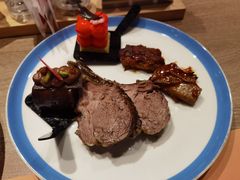 -咖啡苑自助餐厅·中国大饭店