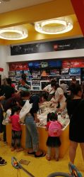 -乐高品牌旗舰店(人民广场店)