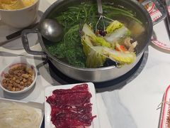 -八合里牛肉火锅(上海世茂广场店)