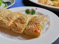 蚝皇叉烧酥-马勒别墅·中餐厅