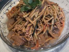荣鹏大拉皮-荣鹏风味烀饼总店