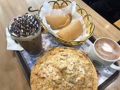 -劳顶笨咖啡(丽水宜家店)