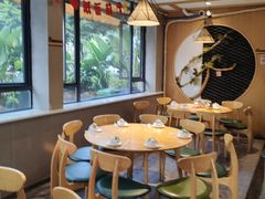 -兔行天下-鸿鹤鲜锅兔(中海国际店)