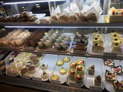 -樱花糕坊(凯德广场店)