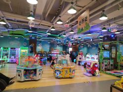 -悠游堂儿童乐园(公园茂店)