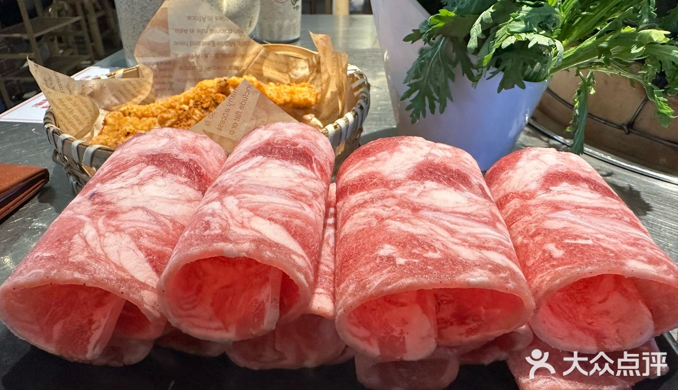 大晚上一个人刷了一顿情怀火锅[捂脸]极度舒适‼️