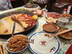 -鸿姐老火锅(花园路店)