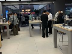 -DJI大疆(深圳华强北曼哈授权体验店)