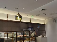 -奈雪的茶(大连新玛特店)
