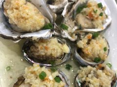 -四川小胡子海鲜(丁村万人海鲜广场店)