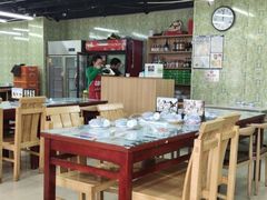 大堂-清真鸿起来饭庄(复兴路店)
