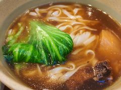 -美食小镇·观赏珍稀鸟类·长隆熊猫酒店