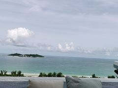 -瑰丽酒店·海吧·天际下午茶·现场DJ·天台酒吧