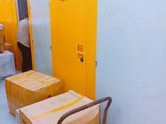 -安东易迷你自助仓储寄存仓库(杨浦店)
