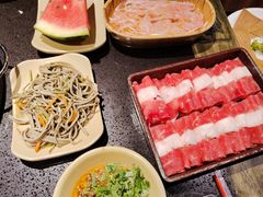 -宽板凳老灶火锅(台湾街店)