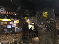 -何师烧烤·江湖川菜·30年老品牌(太古里旗舰店)