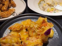 -梧桐树下(云锦世家店)