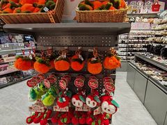 -潮品挚尚(五角场苏宁易购店)