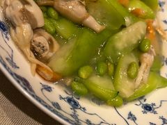 -品悦酒店(三林古镇店)