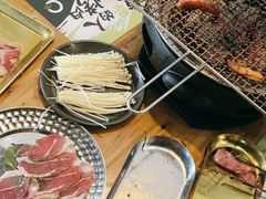 -合易泓烤肉·海肠捞饭(火车站店)