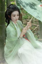 -苏州窝边小草摄影·汉服妆造跟拍(拙政园店)