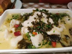 W青花椒酸菜鱼-新大咀港式茶餐厅(宝山万达店)
