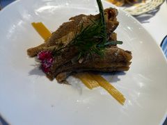 -鱼翅楼·津派砂锅鱼翅(水上公园店)