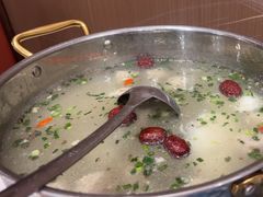 -湖南码头·地道岳阳美食·湘菜(魏公村店)